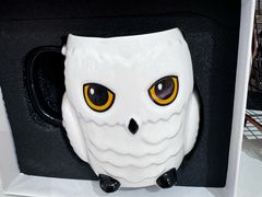 -名创优品(北京新中关购物中心地铁层店)