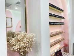 -花系美·美甲美睫精品店