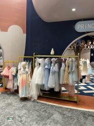 -奈尔宝家庭中心·亲子餐厅(鄞州万达店)