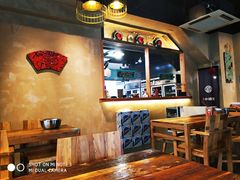 大堂-串大叔炭火烤串·鸡西大冷面刀削面(总店)