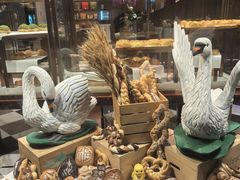 -白天鹅宾馆·美食屋