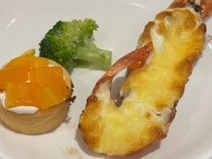 -华邑酒店·鲜艳全日自助餐厅