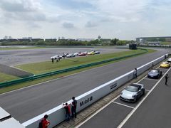 -上海保时捷体验中心