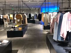 -URBAN REVIVO(荟聚中心店)