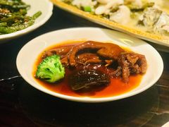 鲍汁扣鹅掌-佘山世茂艾美·御珍轩中餐厅