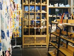 -三亚火车头万人海鲜广场