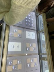 -威德钻石-克拉钻大本营(南京东路店)