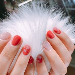 -染指坊日式美甲美睫设计中心