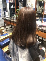 点击看大图 -T.1 hair salon烫染接发