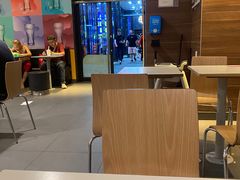 大堂-麦当劳(哈西万达店)