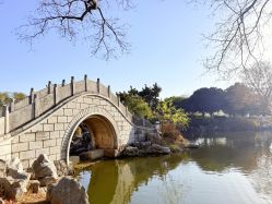 -玄武湖景区-情侣园游乐场