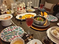 -海派悦庭·海胆烧麦·新融合菜(凯德广场店)