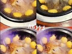 铁锅炖鸡-巧婆婆特色东北菜·铁锅炖