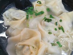 荠菜鲜肉馄饨-食惠里小笼包面馆(越秀店)