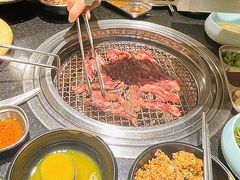 -韩烧牛中牛·甄选黑牛烤肉(黑金店)