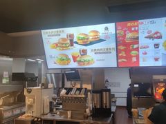 -麦当劳(田林好又多店)