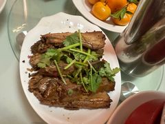 -相聚青山餐厅(阎河路店)