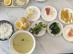 -蒙自过桥米线馆(富仁坊店)