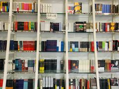 店内环境-钟书阁(松江泰晤士小镇店)