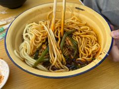 素椒炸酱面-岳记老成都三味面