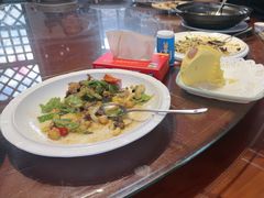 -旺角小渔村·海肠捞饭开创者(环山路店)