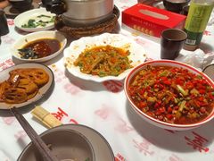 -堂瓦里·33年传统赣菜(第一街区店)