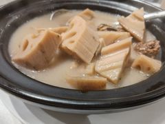-品泉餐厅·大盆鱼·走地鸡