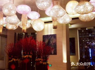 服务至上，也是许多欧美商务客人与日本客人入驻酒店的首选
