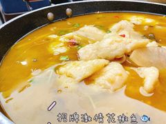 -有红鸡毛店·川菜(建设路店)