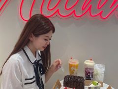 -爱纶(华南广场店)