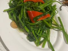 -肥仔文澳门猪骨煲(南京西路店)