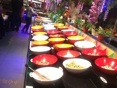 自助取餐区-聚盛源蒸汽海鲜火锅烤肉自助(巨川金海岸购物广场店)