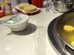 -官塘陈记鱼生·潮汕砂锅粥·牛肉火锅(潮枫路总店)