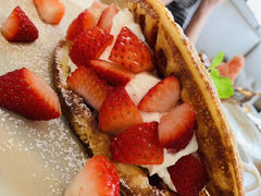 -ROAST coffee & eatery