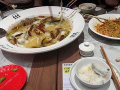 -渔语鱼新川菜Bistro(万象天地店)