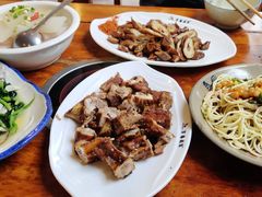 -老鼎万春卤菜(五代传承创始老店)