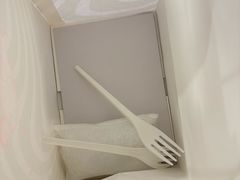 -潮一不贰·西式简餐·法式甜品(外滩店)