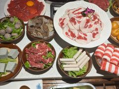 -贵府酸汤牛肉火锅·贵州老字号(飞山街店)