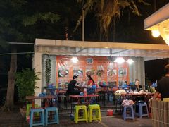 -席娜卡琳火车铁道夜市