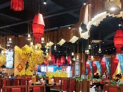 -老滇山寨•云南特色菜•地方菜•民族风情歌舞表演(金碧店)