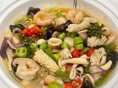 -品海楼·大连海胆锅贴馆(东港店)