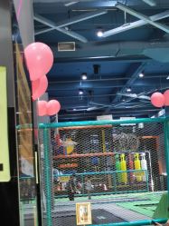-反弹蹦床公园·亲子乐园·团建·派对(尚品奥莱店)