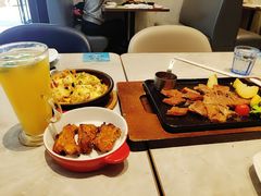 -必胜客(漕宝路店)