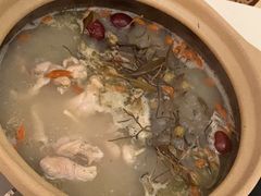 -白仁仔· 活烤海鲜 宵夜(豫园店)