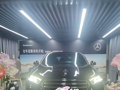 -上海星瀚奔驰4S店(红柳路店)