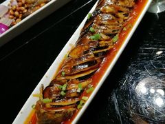 -东口码头·烧鸽子·鱼头泡饼·地方菜(金鹰悦城店)
