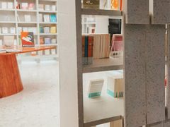 -二酉书店TOYOU BOOKS
