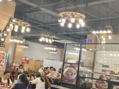 大堂-海岛八号龙虾烧烤田鸡(蓝天路总店)