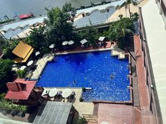-曼谷湄南河畔华美达广场酒店