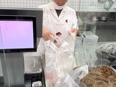 -震九州熟食(凯旋路店)
